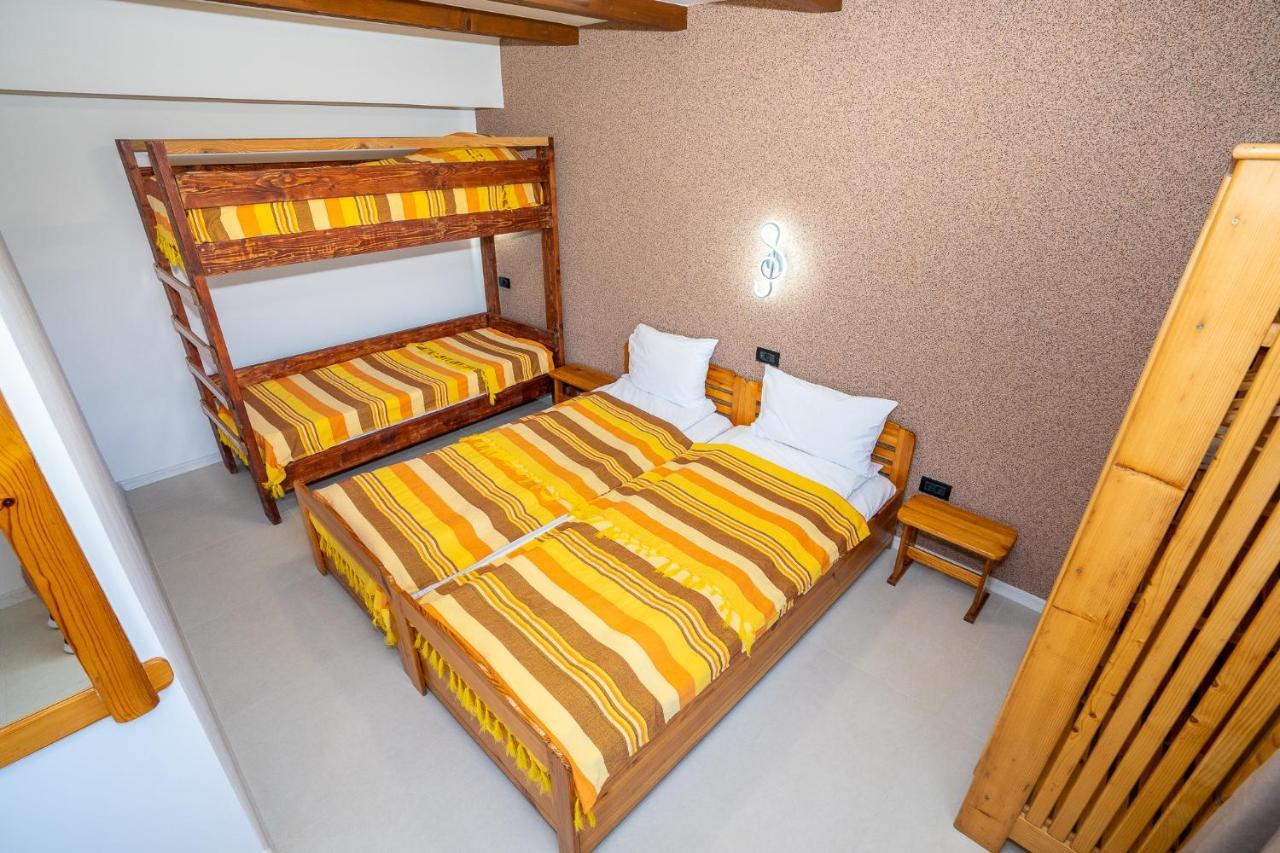 Hotel Casa Nikita Vama Veche Zewnętrze zdjęcie