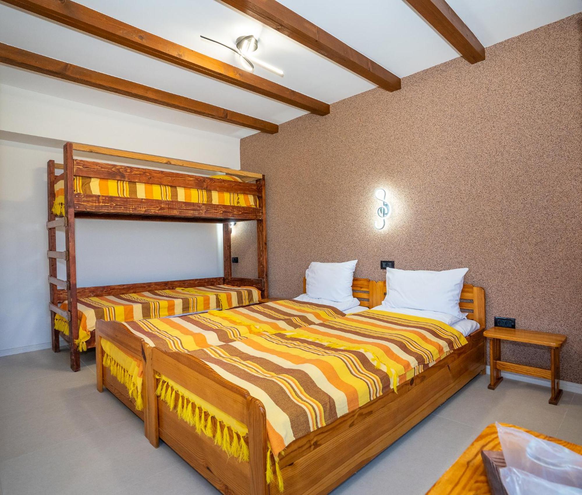 Hotel Casa Nikita Vama Veche Zewnętrze zdjęcie